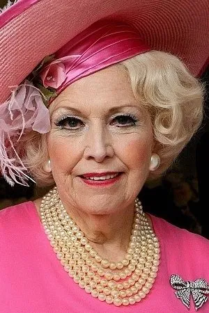 Barbara Cartland - Queen of romance box